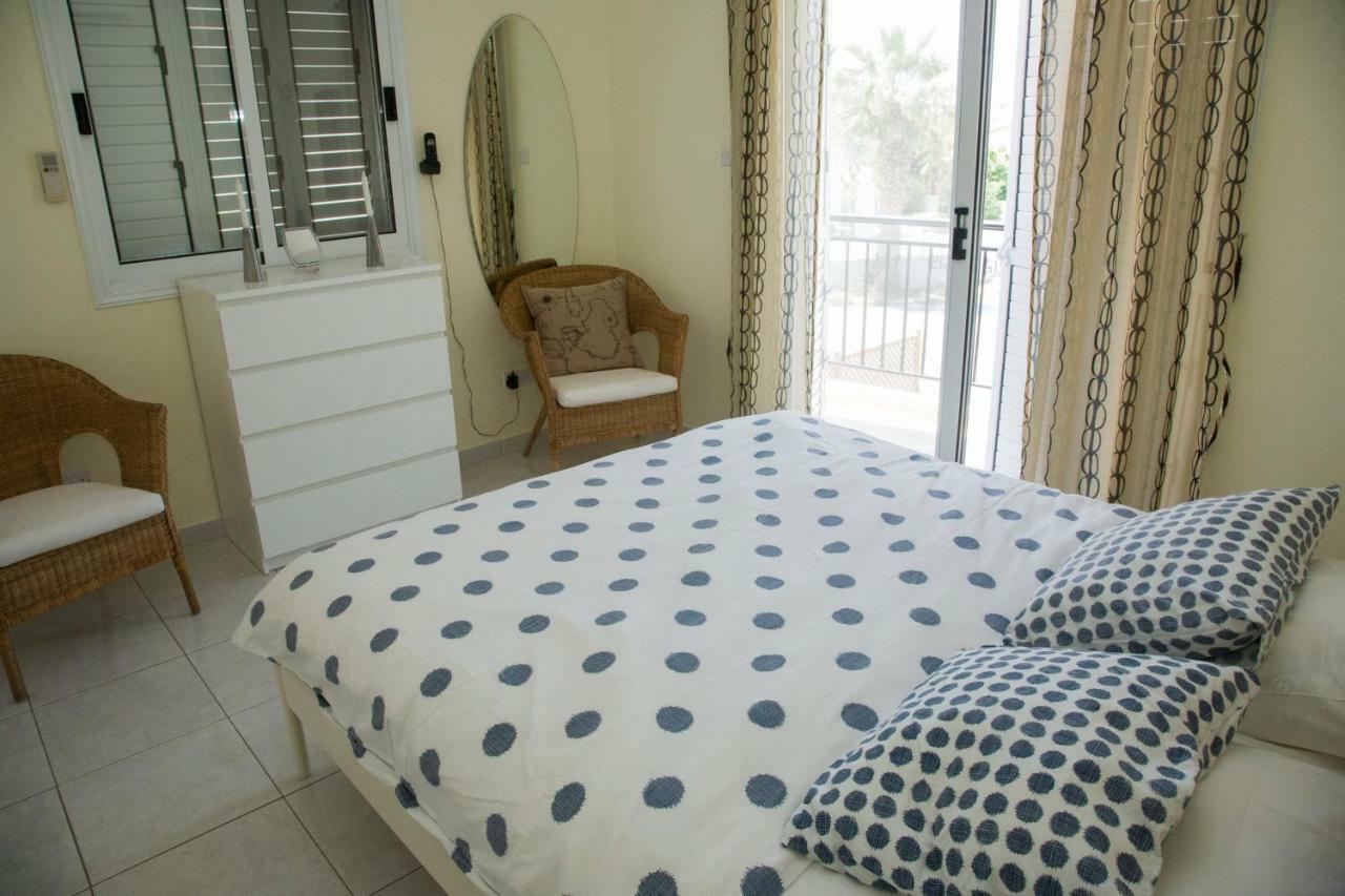 The Paradise Townhouses By Taimoura Paphos Eksteriør bilde